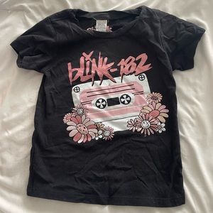 Little shark co blink 182 18 months